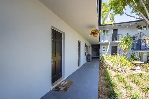 806 NE 16th Place Fort Lauderdale FL