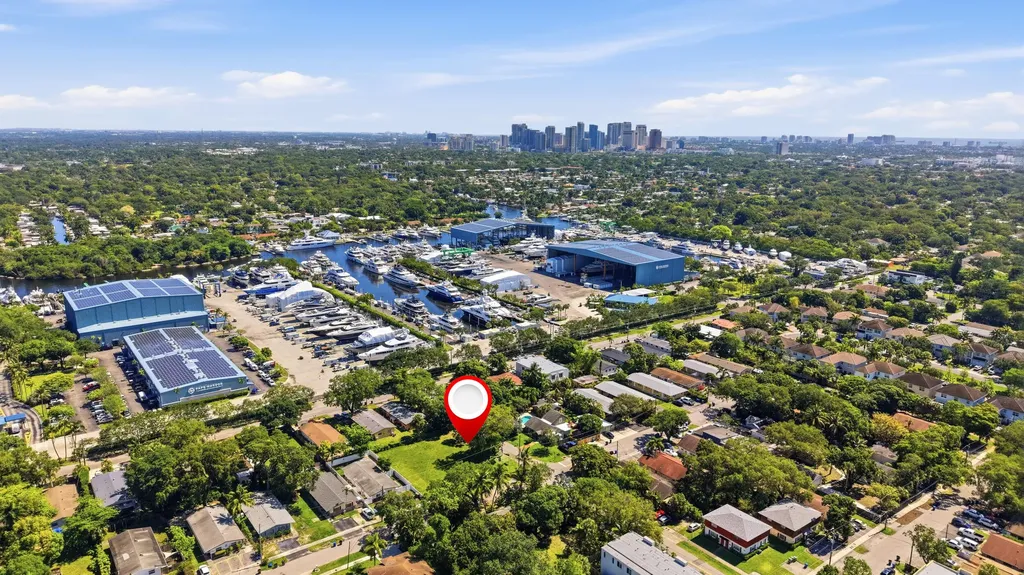 2009 SW 18th Avenue Fort Lauderdale FL 33315