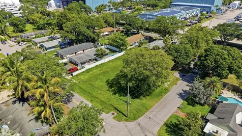 2009 SW 18th Avenue Fort Lauderdale FL 33315