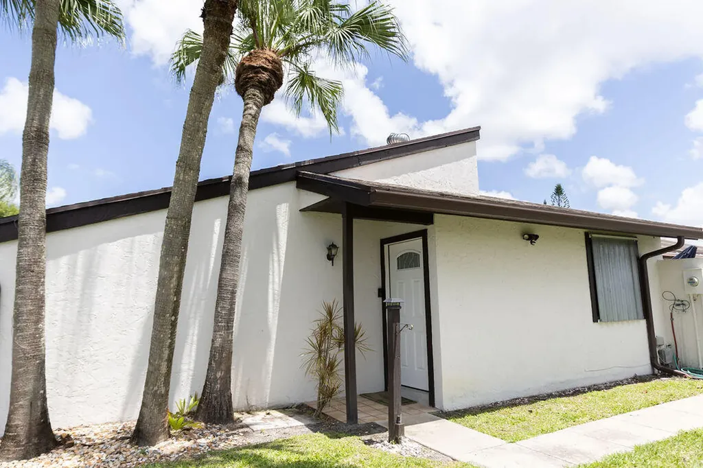 4978 Alder Drive West Palm Beach FL 33417