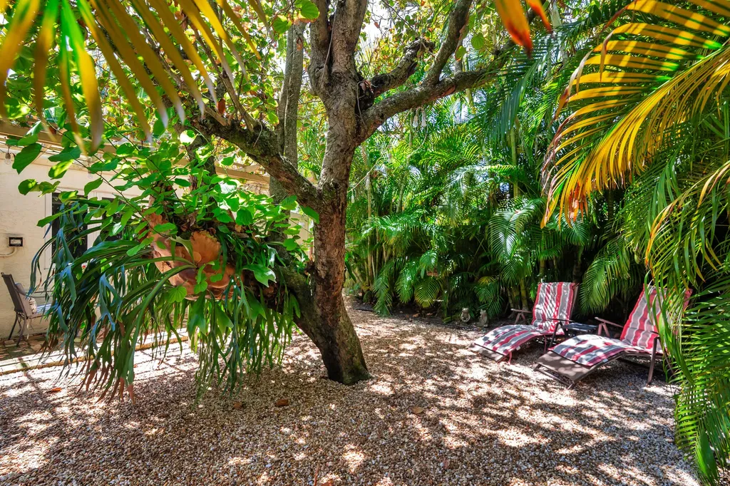 714 Sunset Road West Palm Beach FL 33401