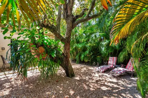 714 Sunset Road West Palm Beach FL 33401