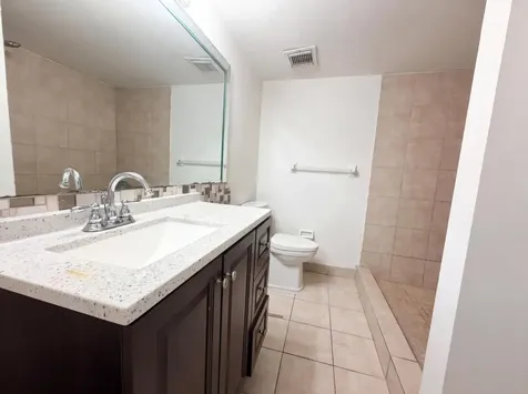 2737 S Oakland Forest Drive Oakland Park FL 33309