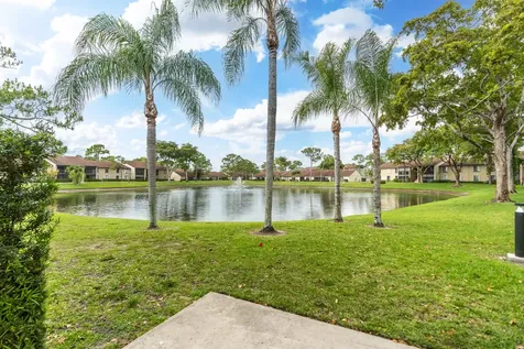 713 Sunny Pine Way Greenacres FL 33415