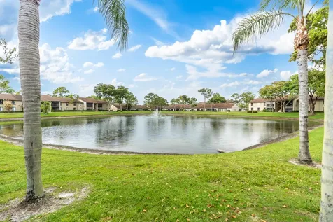 713 Sunny Pine Way Greenacres FL 33415