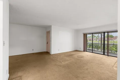 713 Sunny Pine Way Greenacres FL 33415