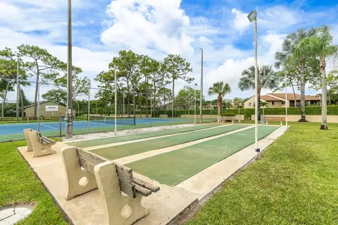 713 Sunny Pine Way Greenacres FL 33415