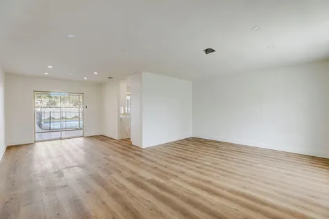 3900 N 45th Hollywood FL 33021