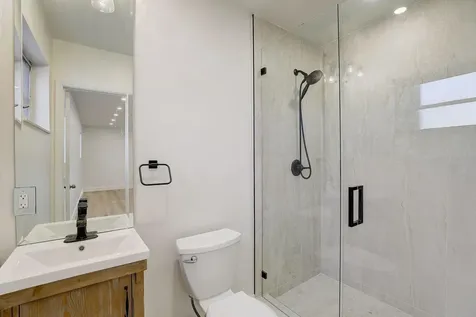 3900 N 45th Hollywood FL 33021