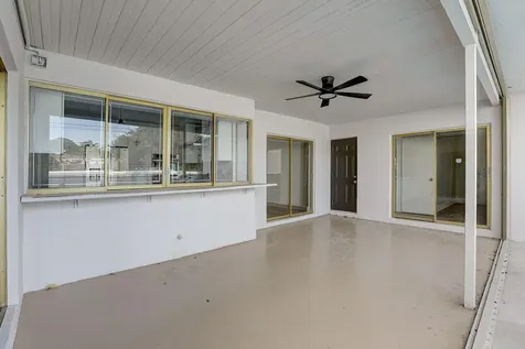 3900 N 45th Hollywood FL 33021