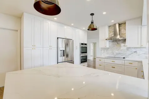 3900 N 45th Hollywood FL 33021