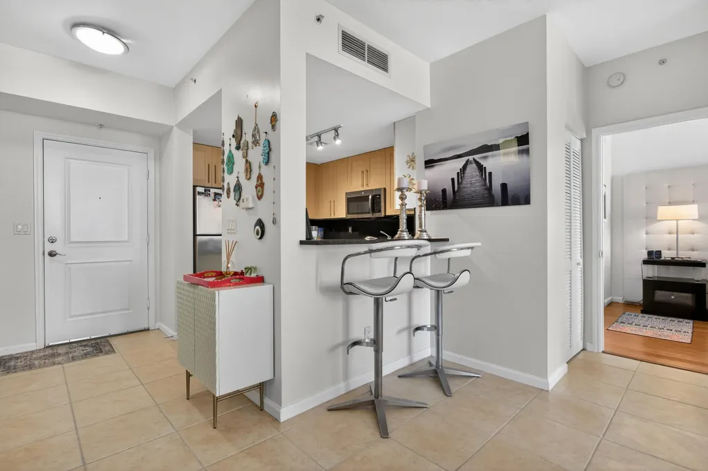 511 SE 5th Fort Lauderdale FL 33301