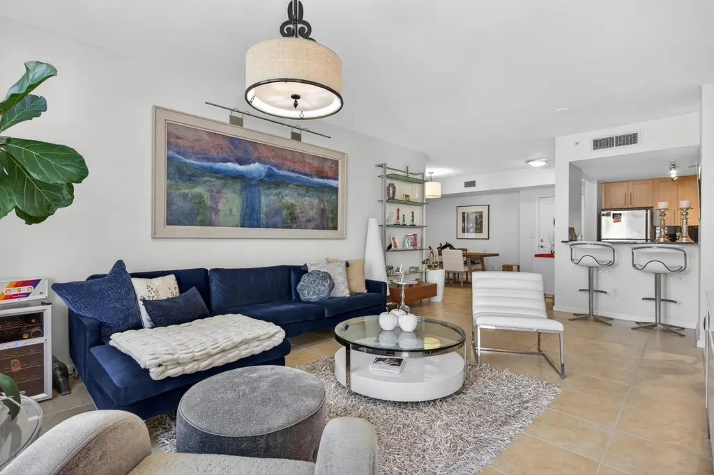 511 SE 5th Fort Lauderdale FL 33301