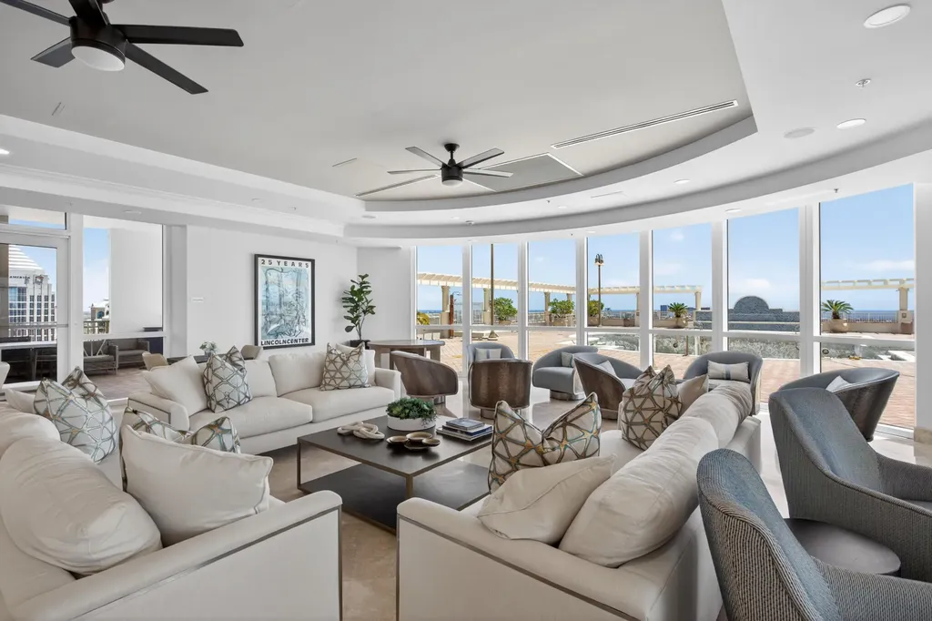 511 SE 5th Fort Lauderdale FL 33301
