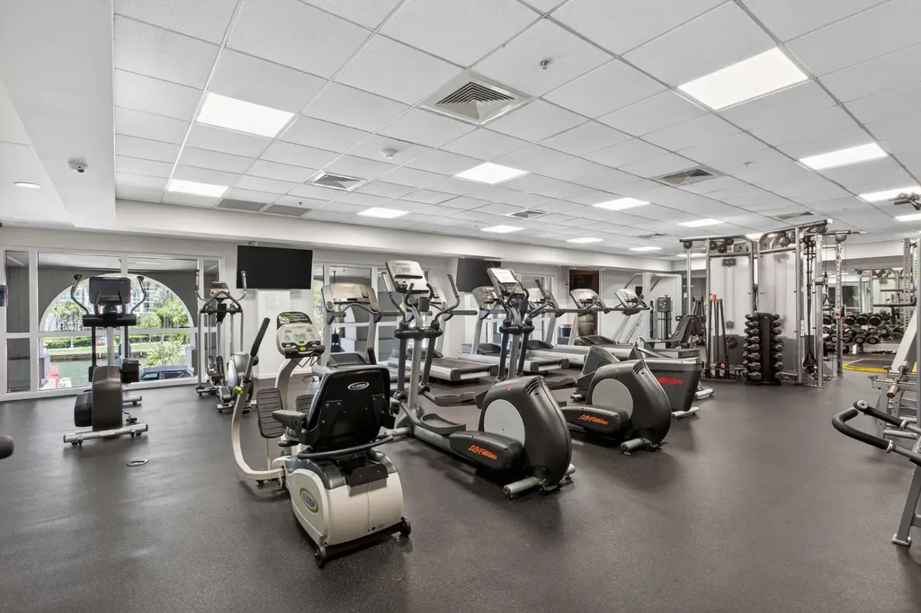 511 SE 5th Fort Lauderdale FL 33301