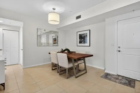 511 SE 5th Fort Lauderdale FL 33301