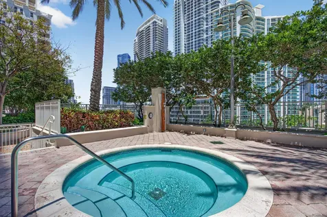 511 SE 5th Fort Lauderdale FL 33301