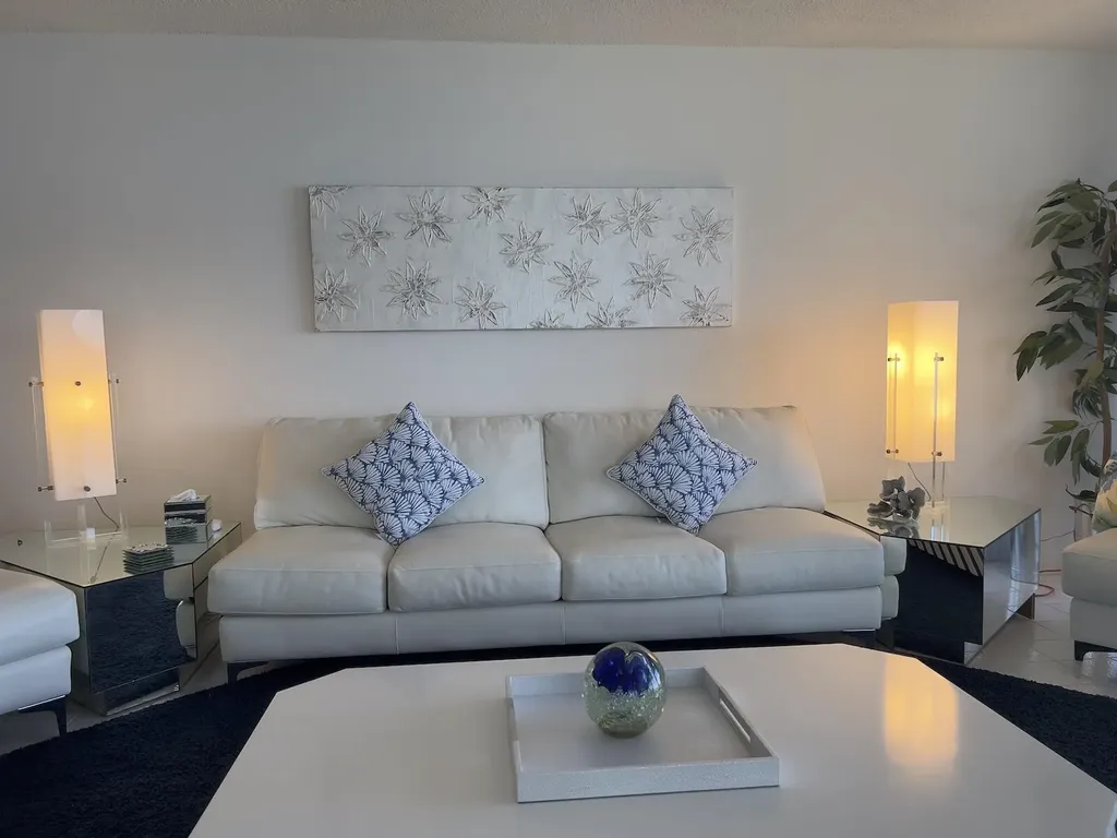 3546 S Ocean Boulevard South Palm Beach FL 33480