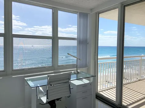 3546 S Ocean Boulevard South Palm Beach FL 33480