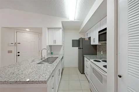 2900 S University Drive Davie FL 33328