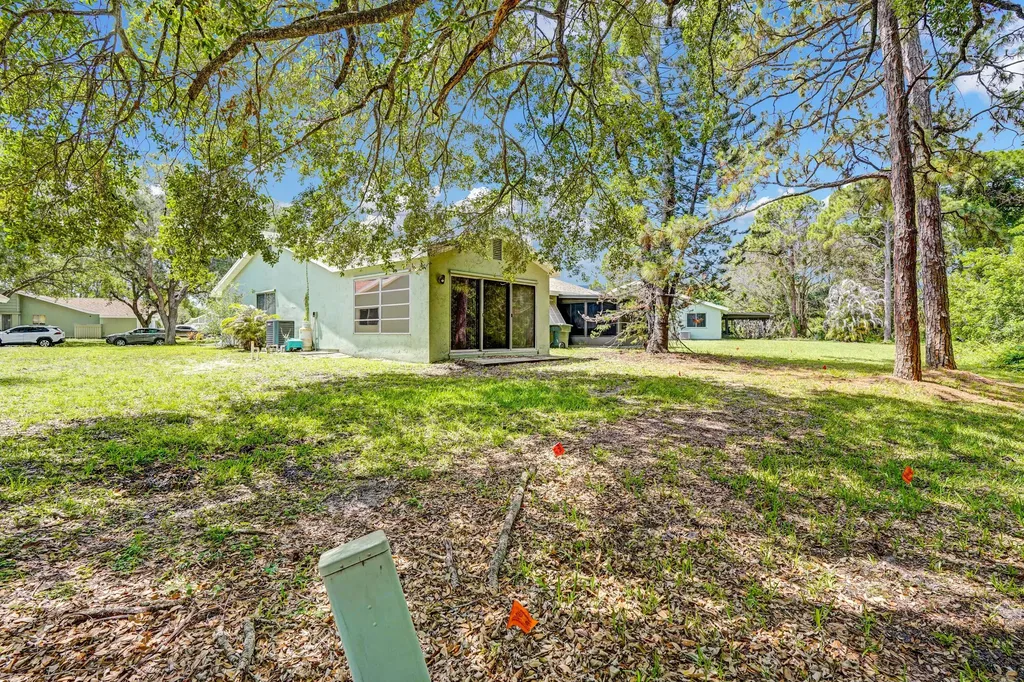1370 SE Rivergreen Circle Port St Lucie FL 34952