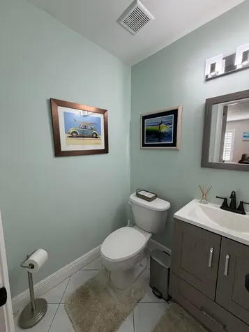 699 Deer Creek Corona Way Deerfield Beach FL 33442