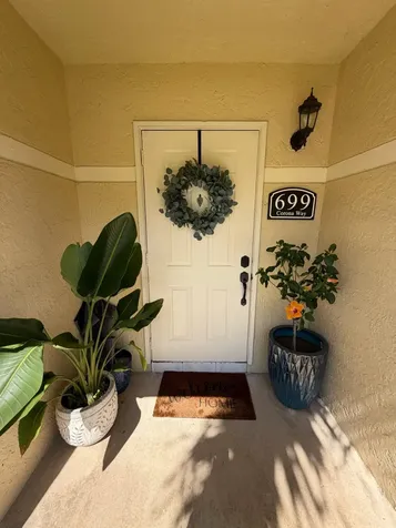 699 Deer Creek Corona Way Deerfield Beach FL 33442