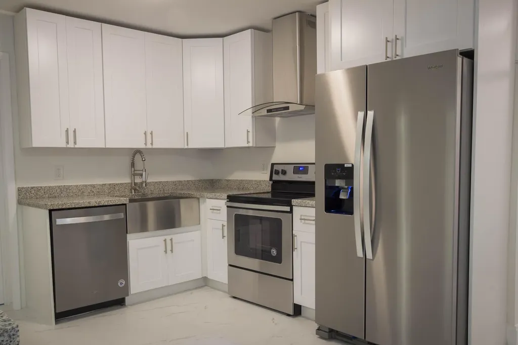 2325 NE 4th Avenue Boca Raton FL 33431