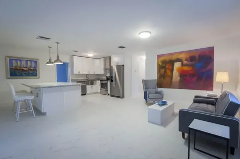 2325 NE 4th Avenue Boca Raton FL 33431