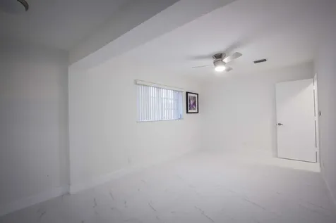 2325 NE 4th Avenue Boca Raton FL 33431