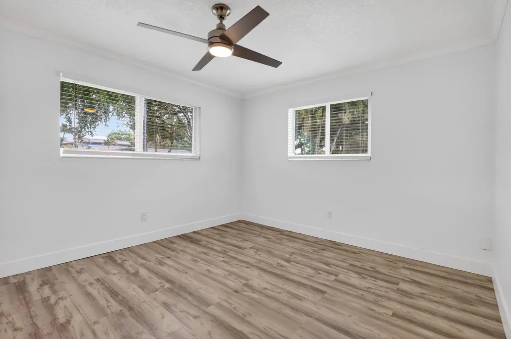 5207 SW 91st Terrace Cooper City FL 33328
