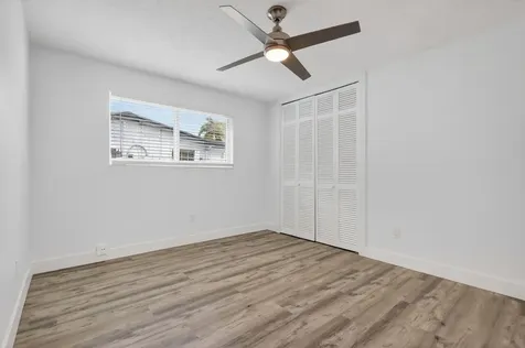 5207 SW 91st Terrace Cooper City FL 33328