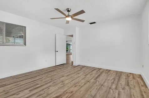 5207 SW 91st Terrace Cooper City FL 33328