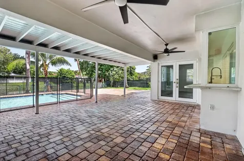 5207 SW 91st Terrace Cooper City FL 33328