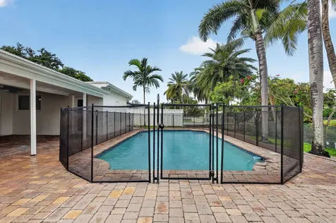 5207 SW 91st Terrace Cooper City FL 33328