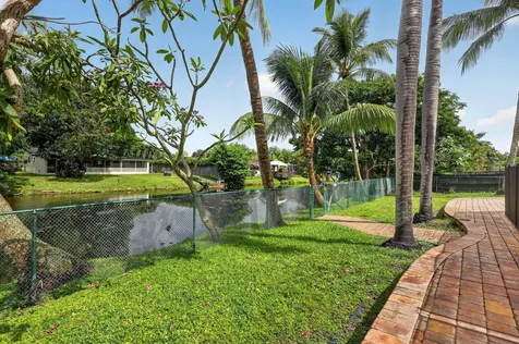 5207 SW 91st Terrace Cooper City FL 33328