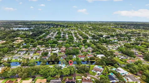 5207 SW 91st Terrace Cooper City FL 33328
