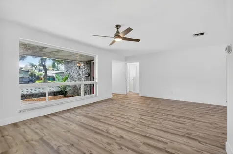 5207 SW 91st Terrace Cooper City FL 33328