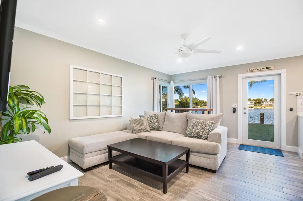 1400 SE 7th Avenue Pompano Beach FL 33060