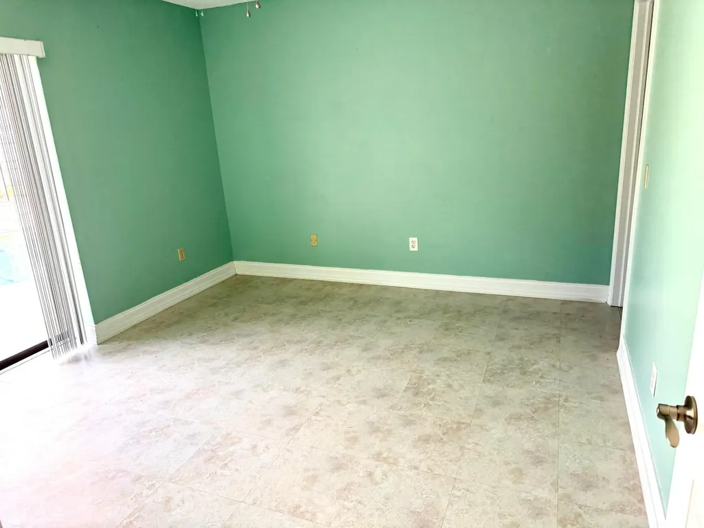 409 SE Voltair Terrace Port St Lucie FL 34983
