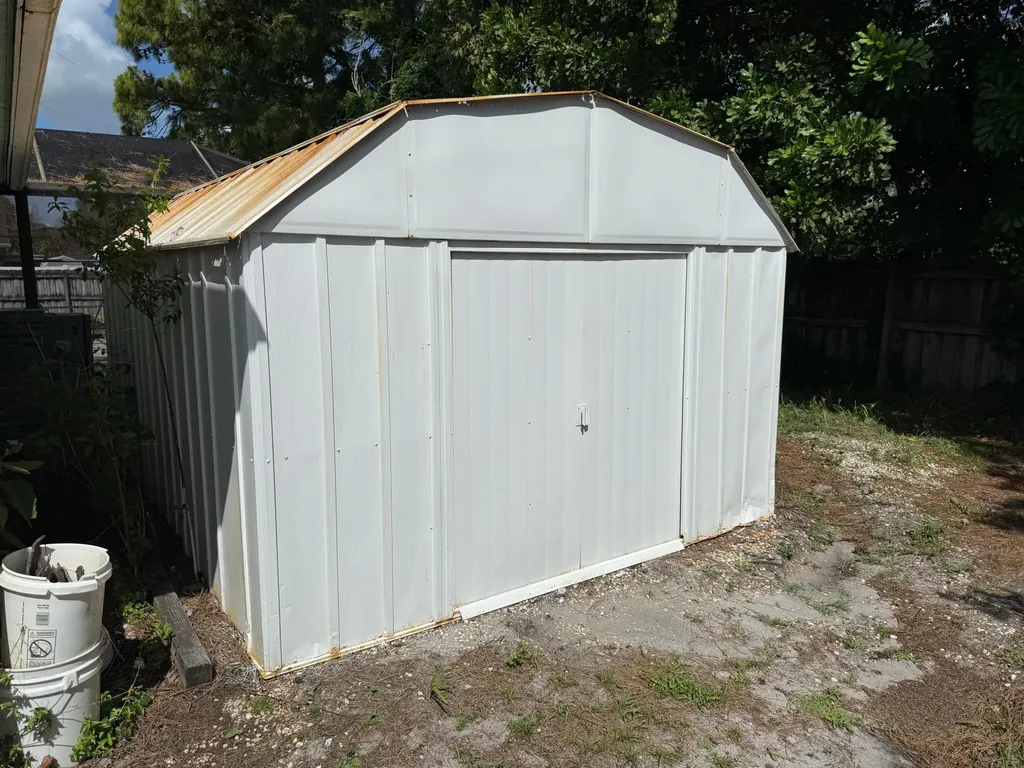 409 SE Voltair Terrace Port St Lucie FL 34983