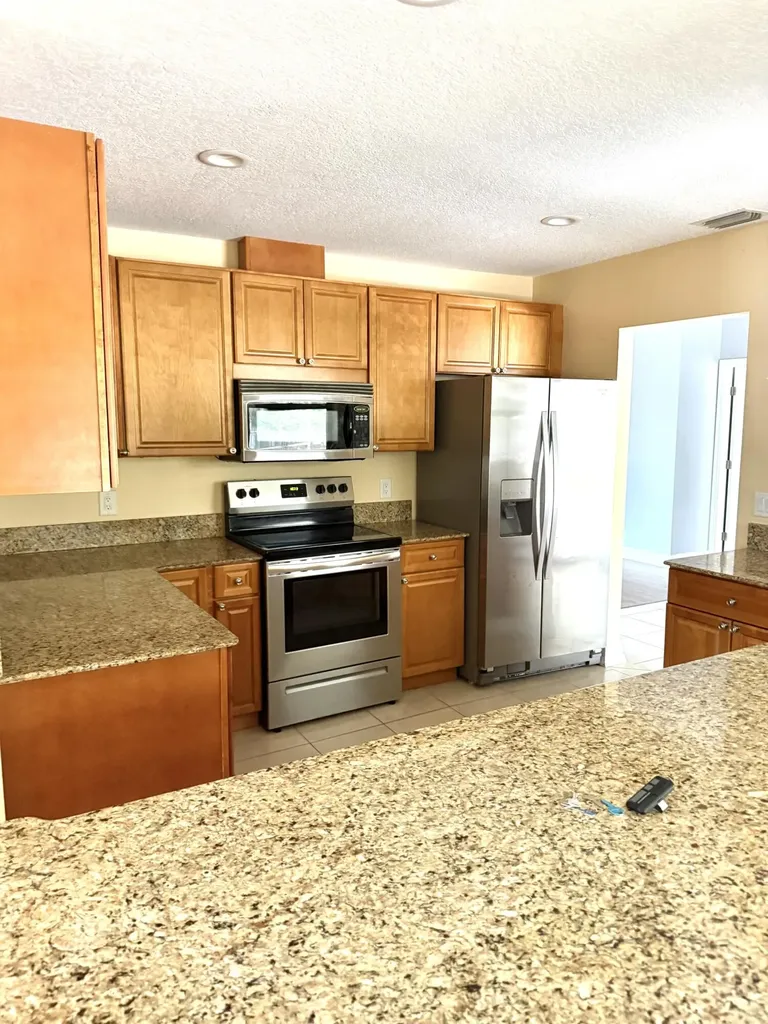 409 SE Voltair Terrace Port St Lucie FL 34983