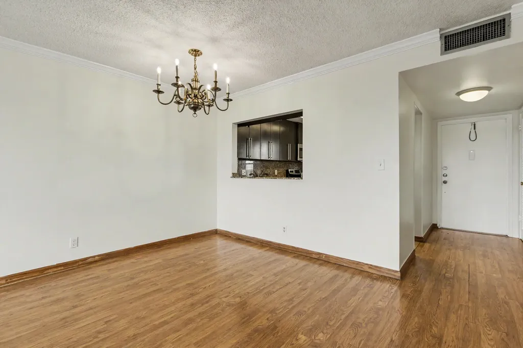 950 Hillcrest Drive Hollywood FL 33021
