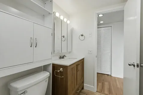 950 Hillcrest Drive Hollywood FL 33021