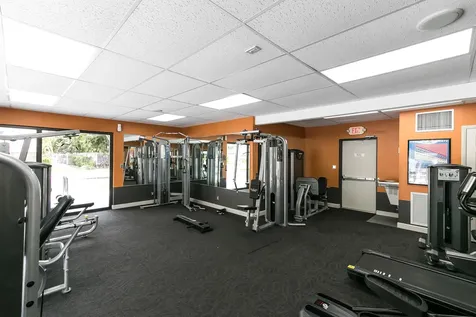950 Hillcrest Drive Hollywood FL 33021