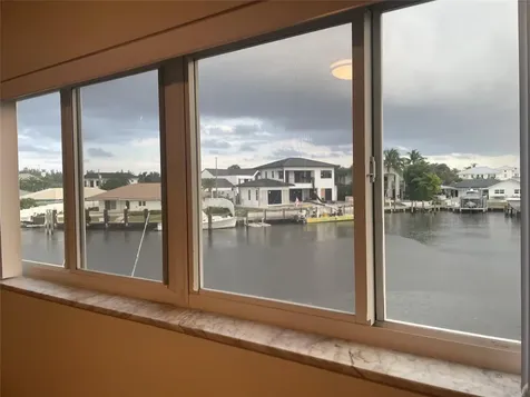 698 NE Spanish River Boca Raton FL 33431