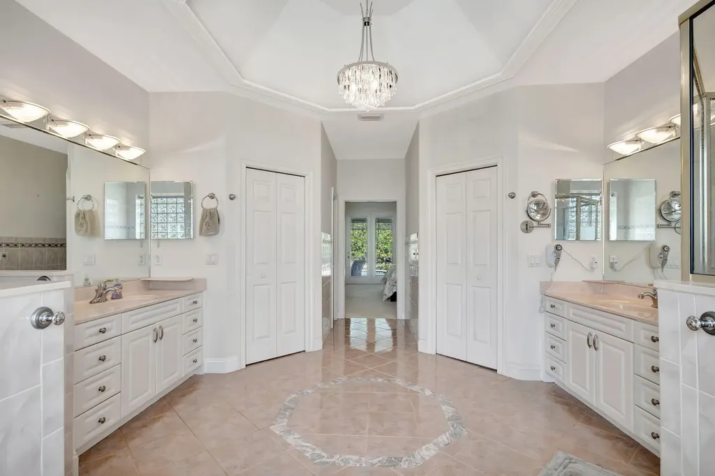 8055 Kiawah Trace Port St Lucie FL 34986