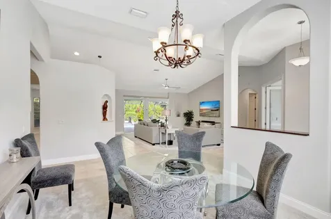 8055 Kiawah Trace Port St Lucie FL 34986