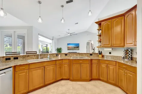 8055 Kiawah Trace Port St Lucie FL 34986