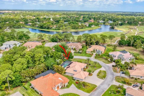 8055 Kiawah Trace Port St Lucie FL 34986